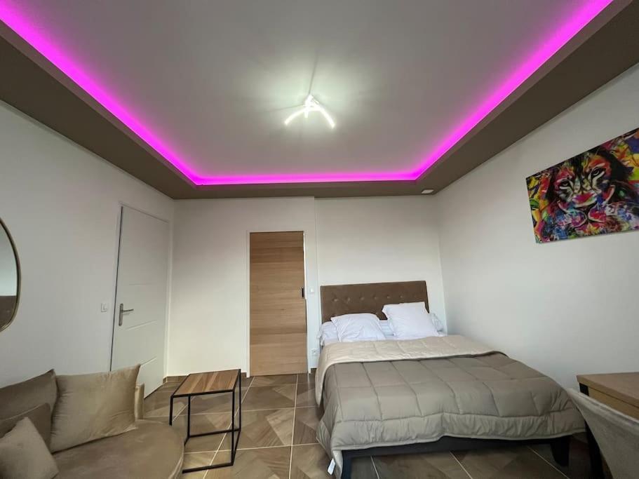 Studio 54 Compiègne Екстериор снимка